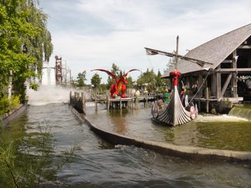 Splash dragon
