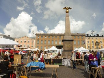 Marketplace in the harbor