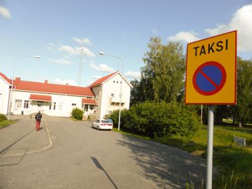 Wanna take a taxi ?
