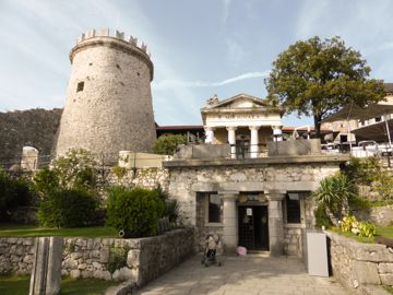Castle at the top og the hill