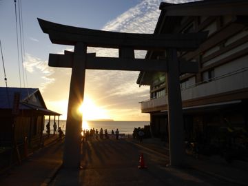 Beach in front of the shrine shinto