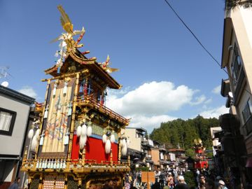 Autumn festival 'chariot'