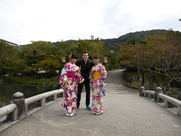 Girls with Kimono in Parc Maruyama