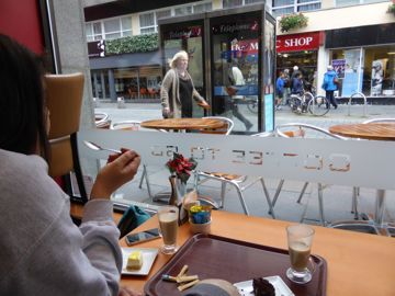 Breakfast in a coffee