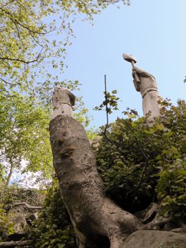Wood statue