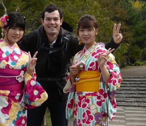 Girls with Kimono in Parc Maruyama